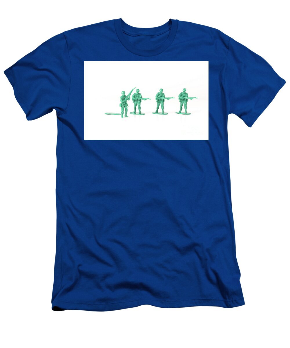 1 Army Man Independence Ezume Images T-Shirt