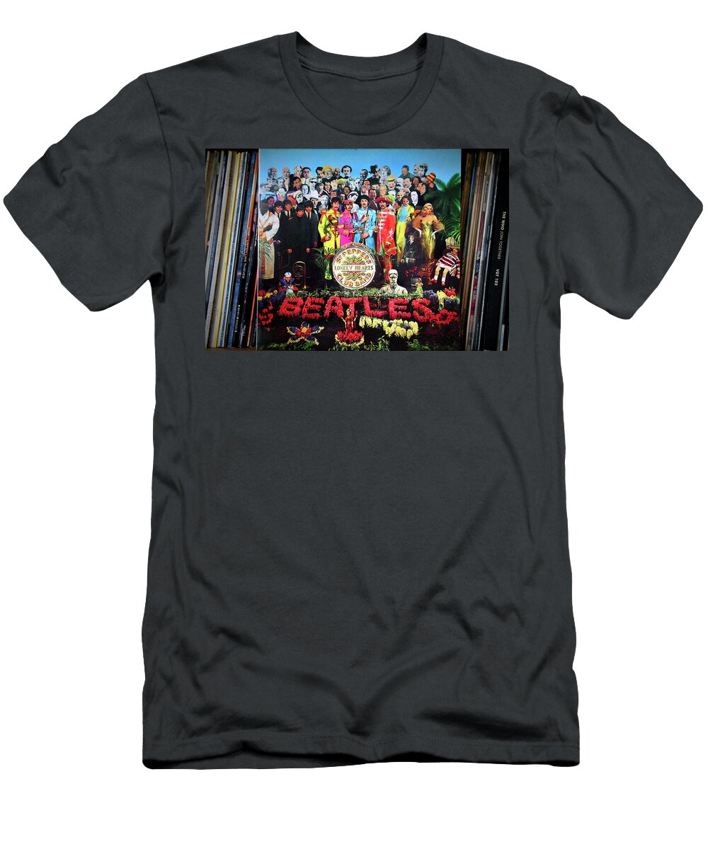 1 Beatles Sergeant Peppers Lonely Hearts Club Band Andy Evans Photos T-Shirt