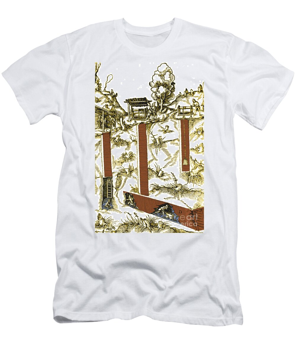 1 De Re Metallica Mine Shafts 16th Science Source T-Shirt