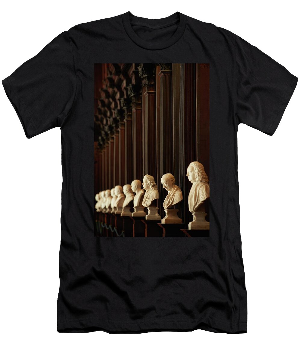 1 Ireland Dublin the Busts of Prominent Scholars in the Old Library Trinity College Richard Taylor T-Shirt
