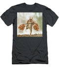 1 Red Squirrel Walking with Weights and Walnuts Geert Weggen T-Shirt