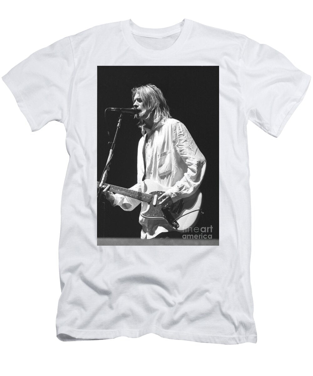 11 Kurt Cobain Nirvana Concert Photos T-Shirt