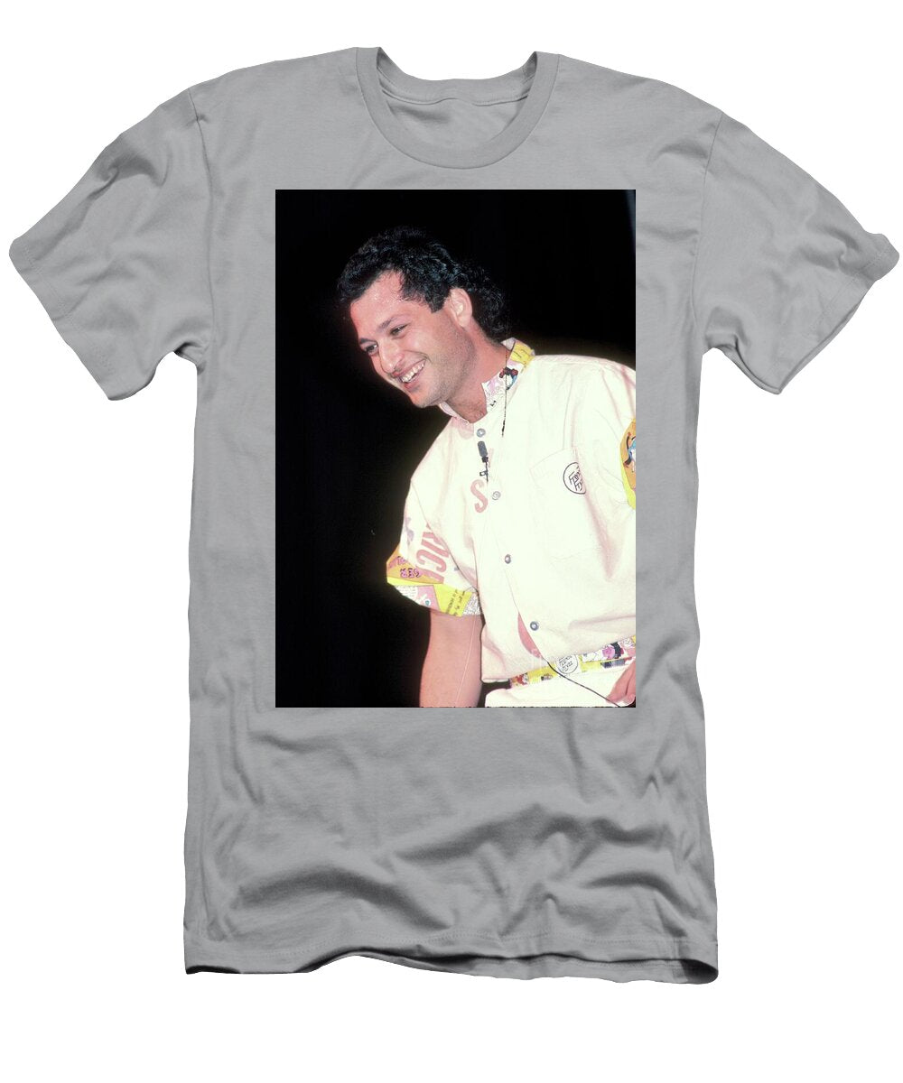 12 Howie Mandel Concert Photos T-Shirt