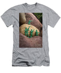 17 Toy Soldiers War Ezume Images T-Shirt