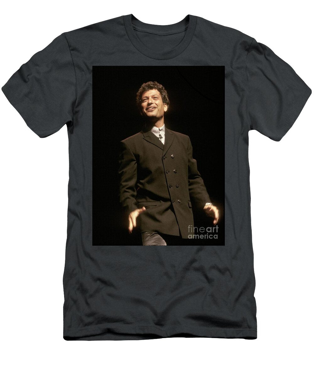 18 Howie Mandel Concert Photos T-Shirt