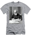 1930s Elder Man in Glasses Sitting Vintage Images T-Shirt