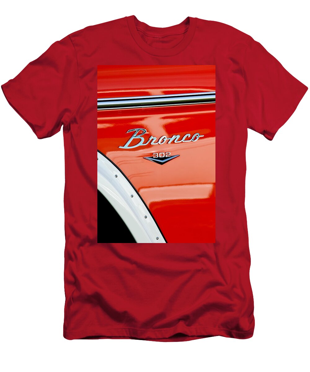 1973 Ford Bronco Custom 2 Door Emblem Jill Reger T-Shirt