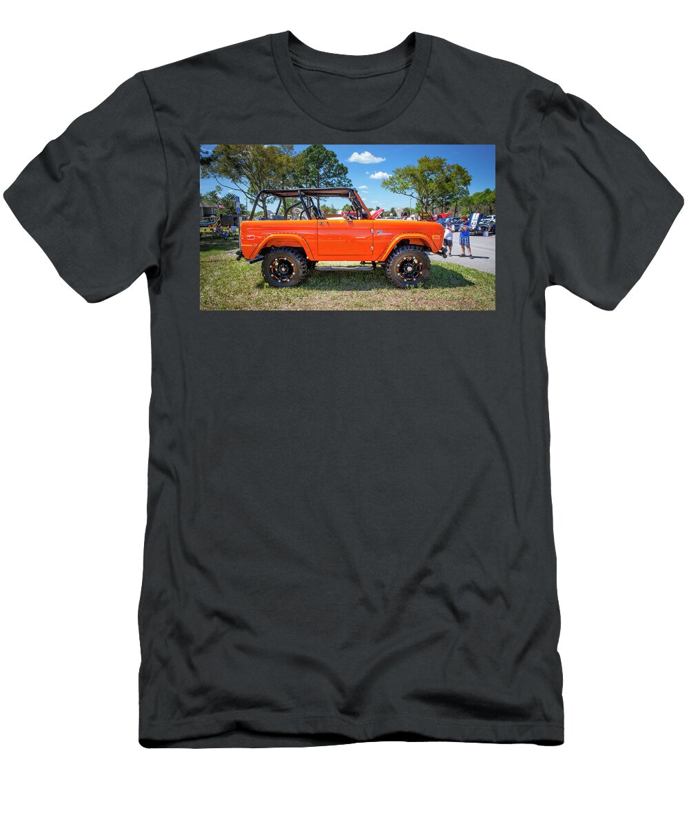 1976 Ford Bronco X110 Rich Franco T-Shirt