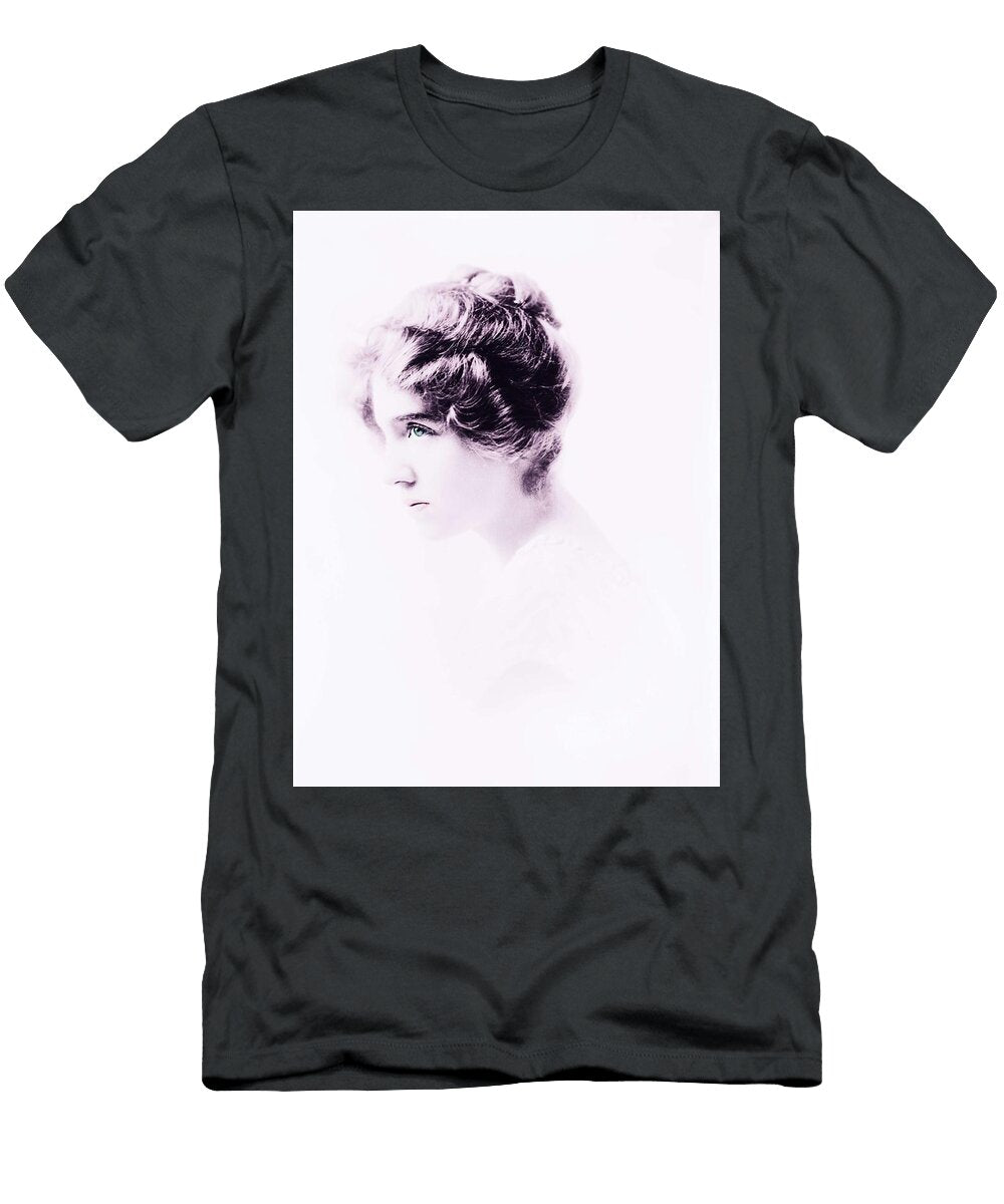 2 Julie Herne 1880 1955 American Playwright Screenwriter Actress and Film Scout During Hollywood Ahmet Asar T-Shirt