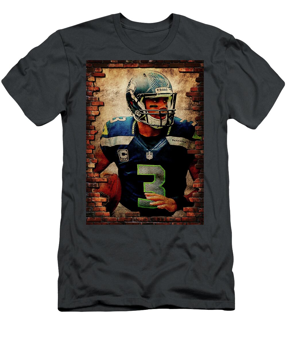 2 NFL Russell Wilson Russellwilson Russell Wilson Seattle Seahawks Player American Football Wrenn Huber T-Shirt
