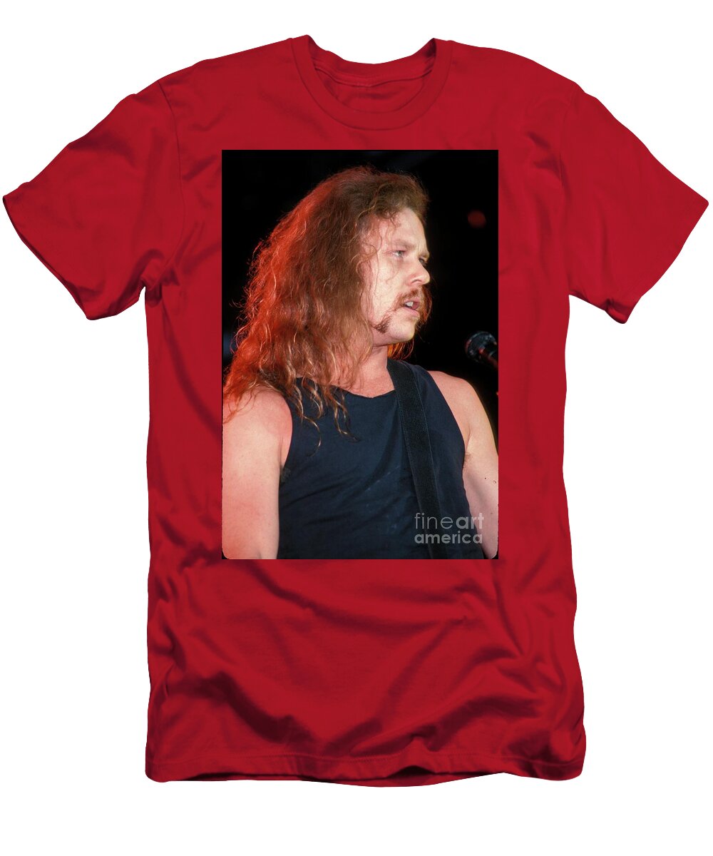 20 James Hetfield Metallica Concert Photos T-Shirt