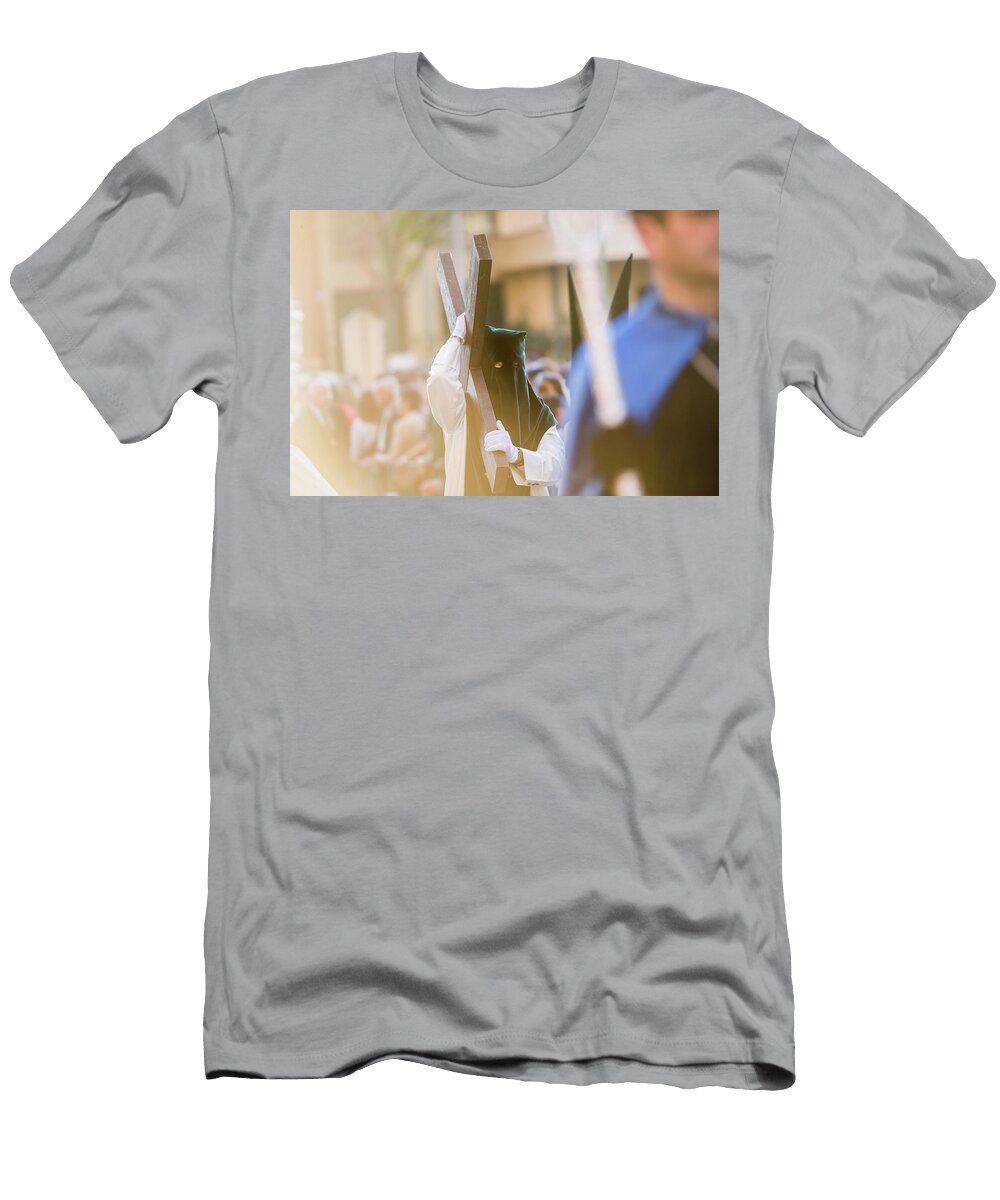 3 the Venerable Brotherhood and Fraternity of Penitents of Our Lord Jesus of Humility At His Arrest and Our Lady of the Sweetest Name and Hope in Caceres Esteban Martinena Guerrero T-Shirt