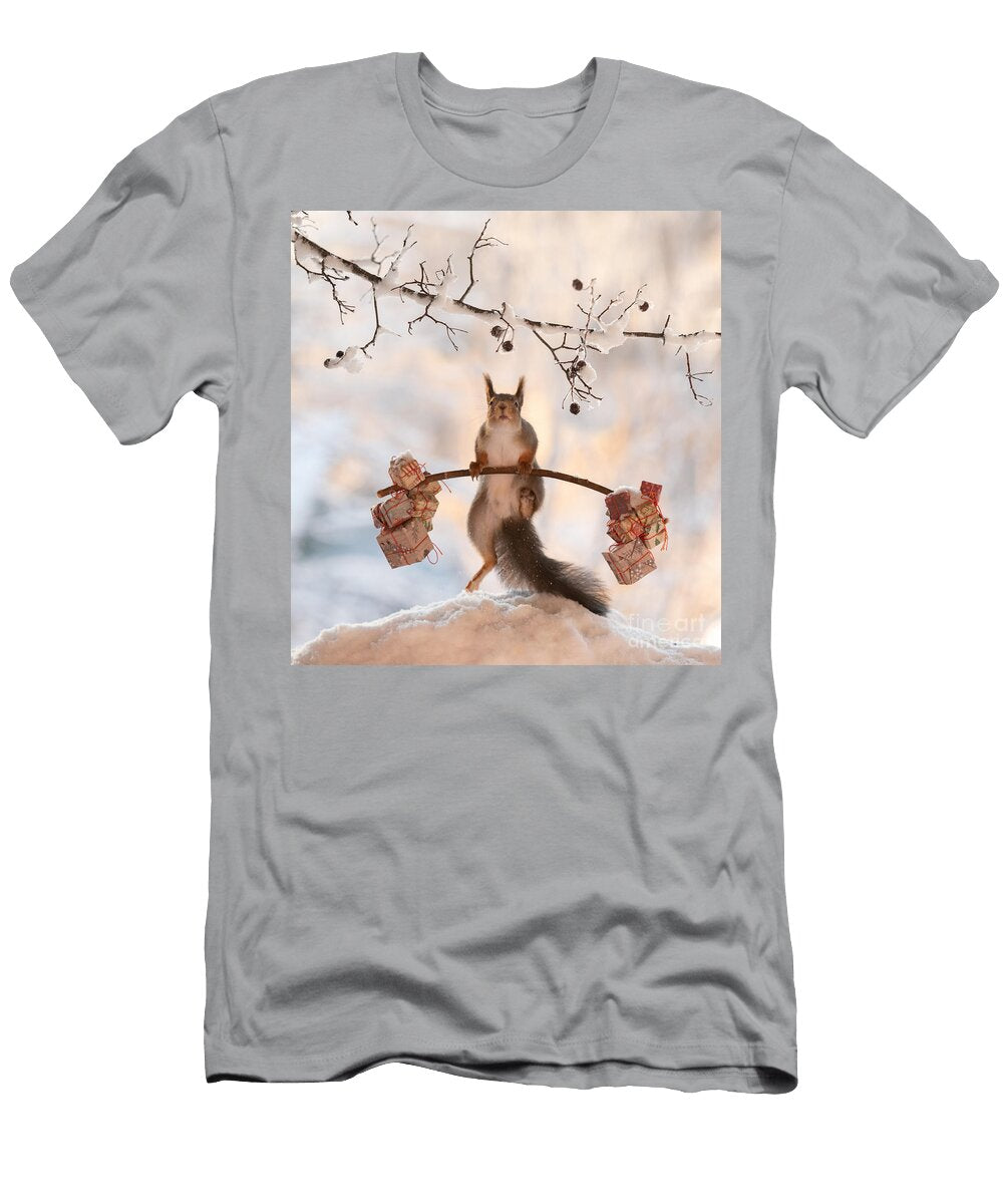 49 Squirrel Red Squirrel Sciurus Vulgaris Eurasian Red Squirrel Geert Weggen T-Shirt