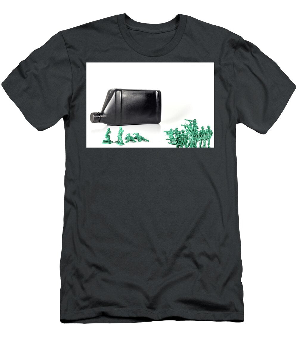 7 Army Men Oil Ezume Images T-Shirt