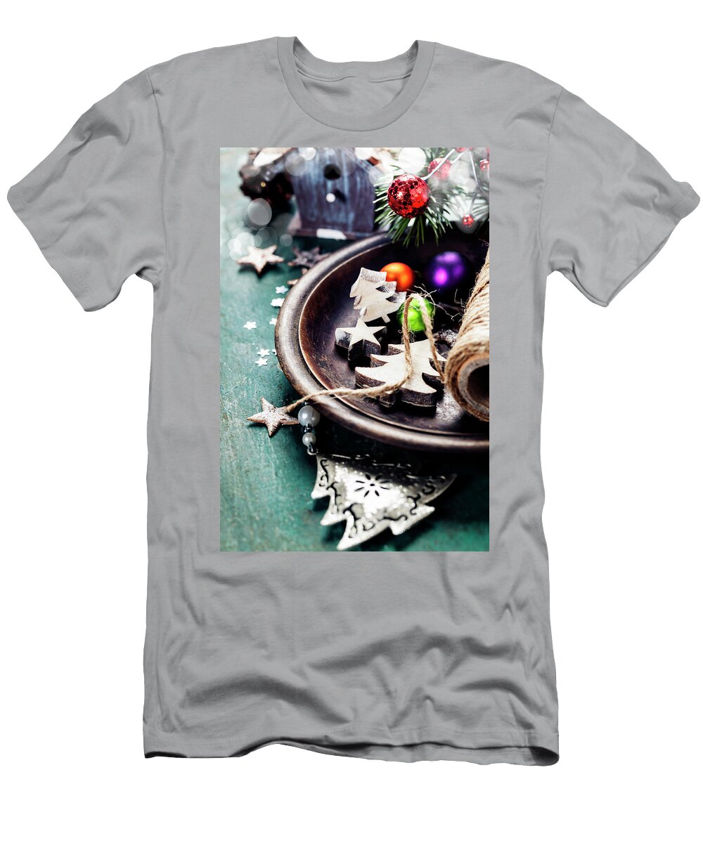 7 Christmas Composition Natalia Klenova T-Shirt
