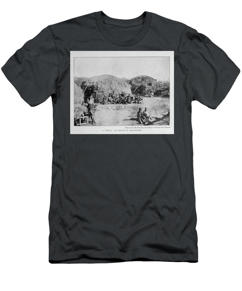 A Kraal or Village in Basutoland I Historic Illustrations T-Shirt