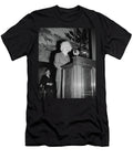 Albert Einstein Speaking C 1940 Black and White Photo Harris and Ewing T-Shirt