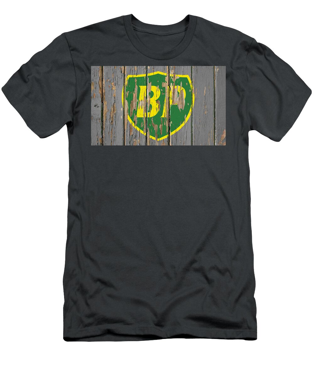 Bp Vintage Logo on Old Wall Design Turnpike T-Shirt