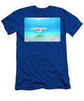 Broad Head of a Great Hammerhead Shark Swimming Over a Shane Gross Natureplcom T-Shirt