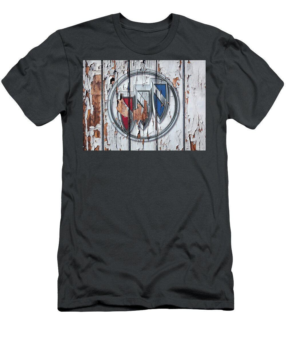 Buick Vintage Logo on Peeling Paint Wall Design Turnpike T-Shirt