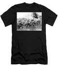 Canadian Soldiers of the 4th Field Batallion with Artillery 1915 French Photographer T-Shirt