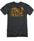Close to Mom Little Elephant Steppeland T-Shirt