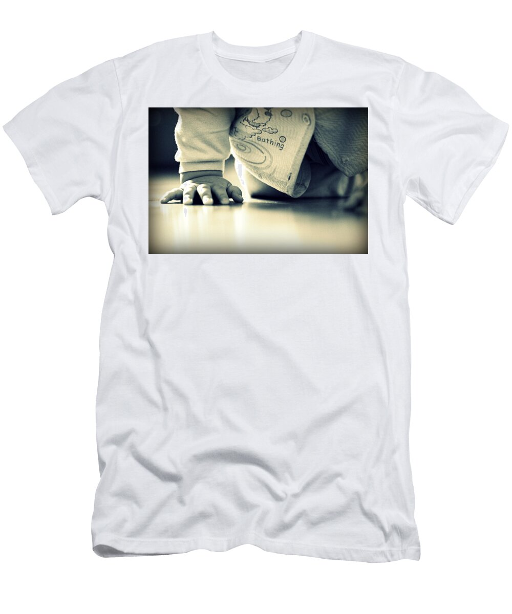 Commando Crawl Valentino Visentini T-Shirt