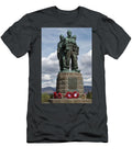 Commando Memorial Spean Bridge Rob Lester T-Shirt