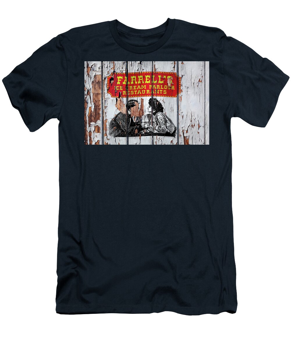 Farrells Ice Cream Vintage Logo on Peeling Paint Wood Wall Design Turnpike T-Shirt