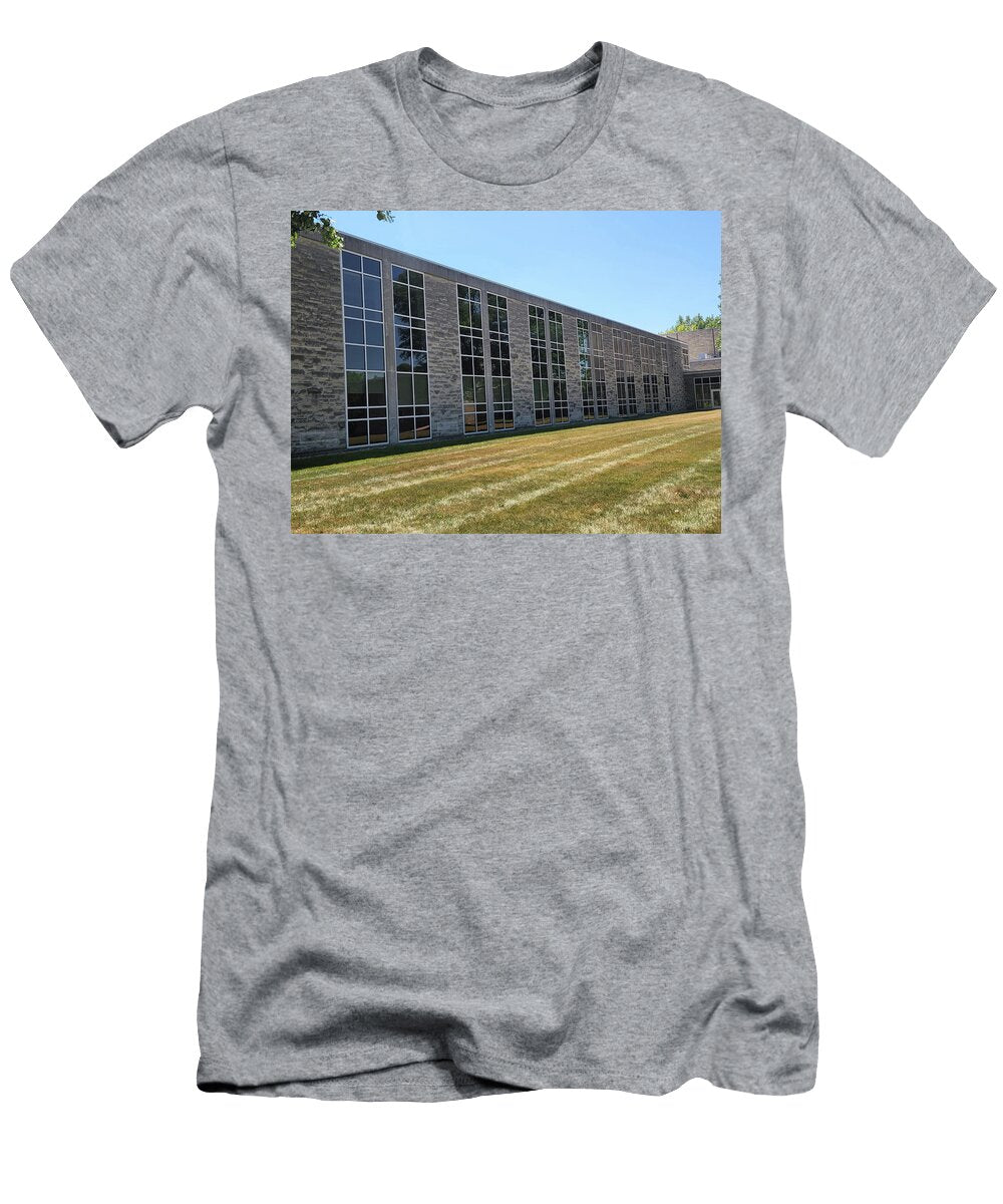 Indiana University College Campus Brick Building Kokomo Kelly Johnson T-Shirt