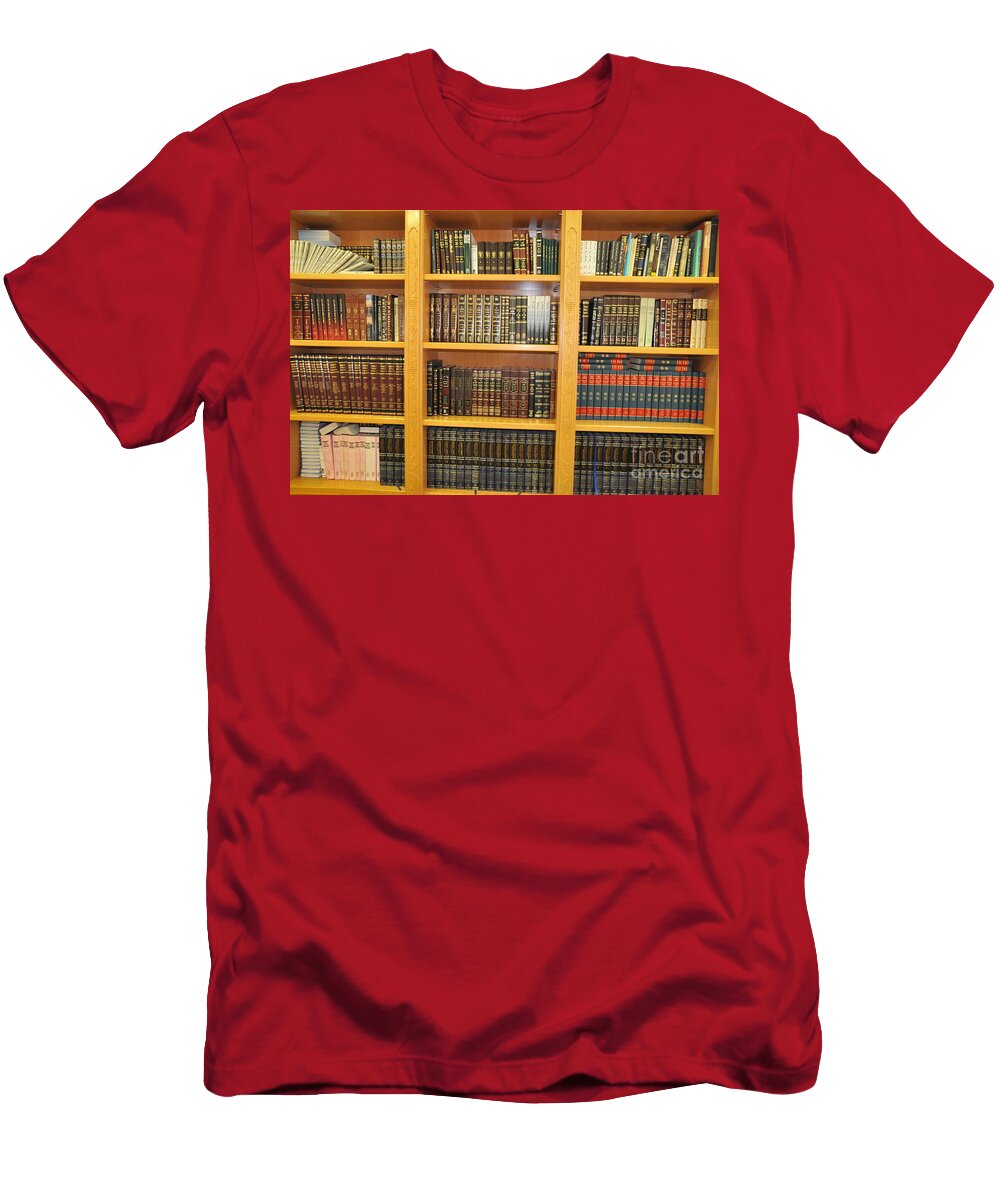 Jewish Bookcase F2 Historic Illustrations T-Shirt