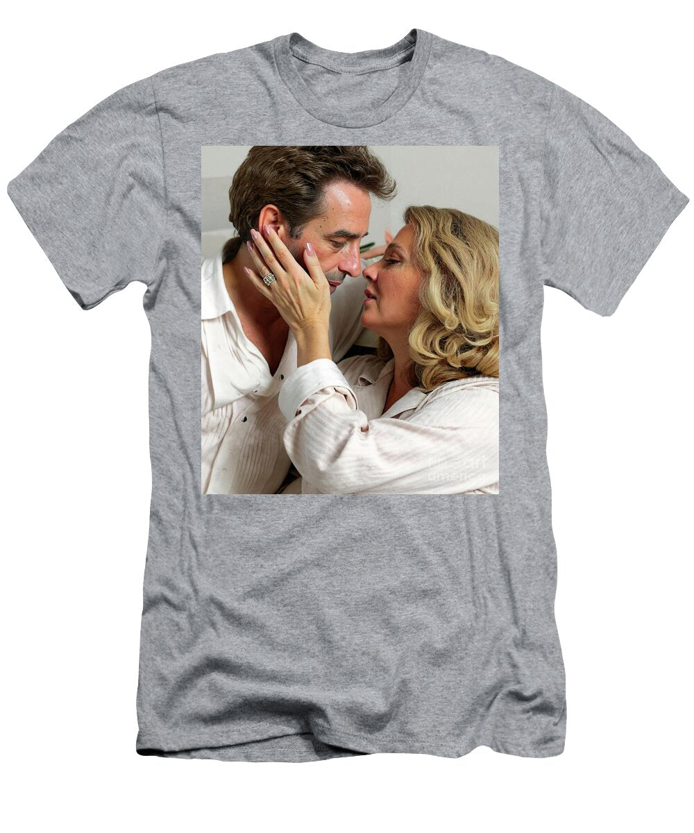 John Cassavetes and Gena Rowlands Color Portrait Retro Movie Posters T-Shirt