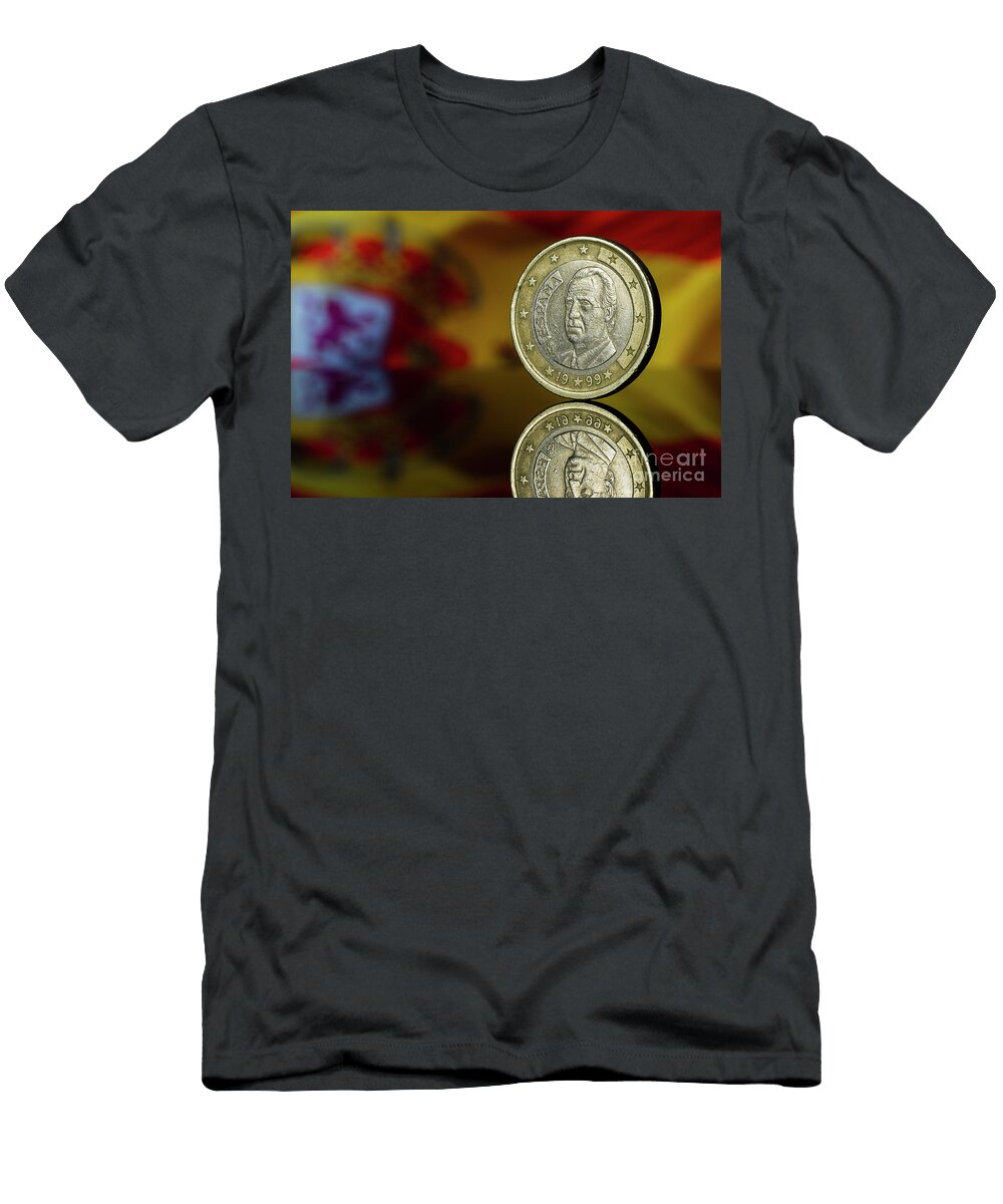 Juan Carlos I King of Spain Euro Coin with Spain Flag Blurred in the Background Pablo Avanzini T-Shirt