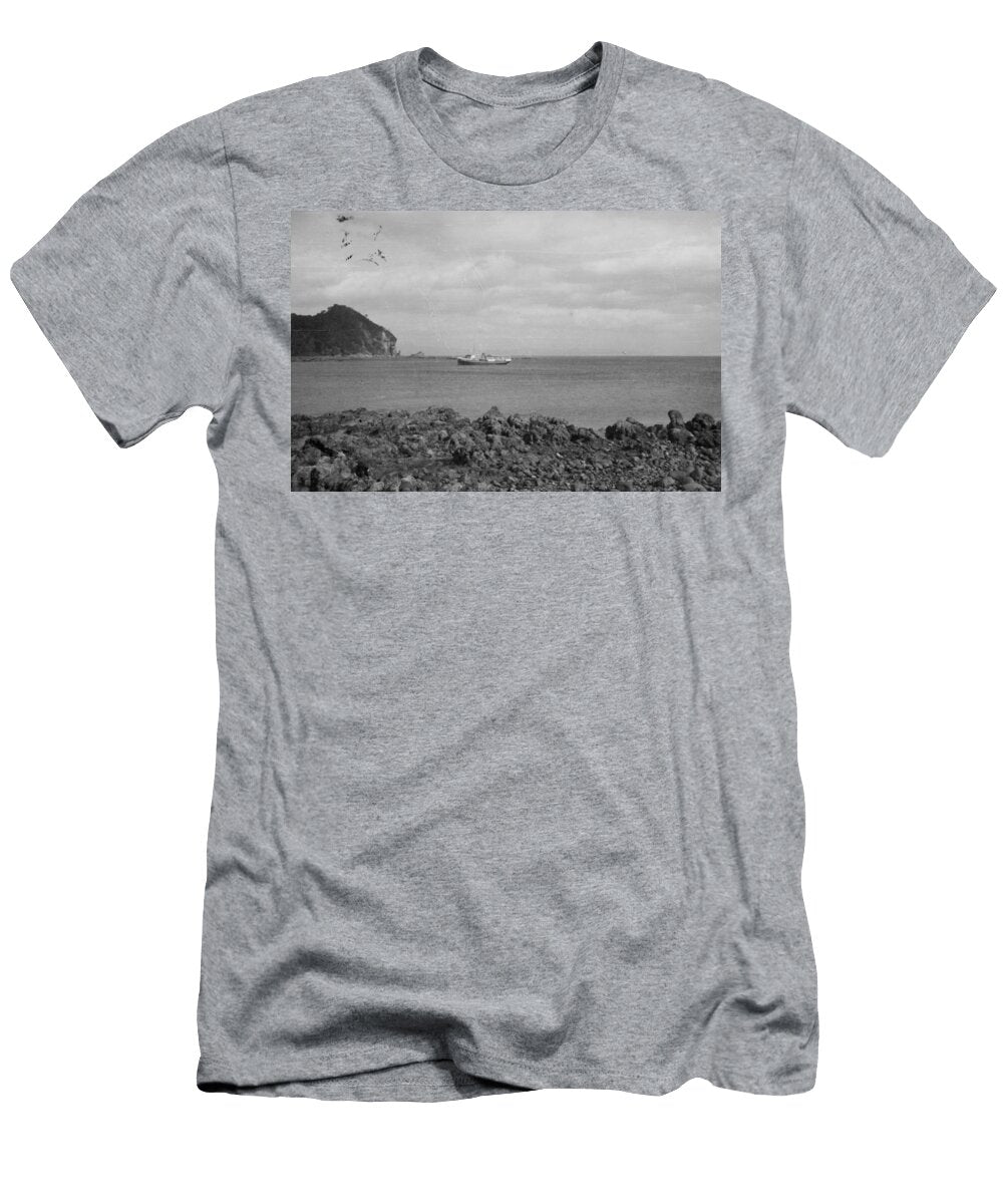 Korean War US Navy 1950 1953 Nagasaki Japan Celestial Images T-Shirt