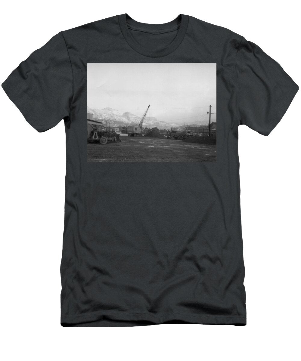 Korean War US Navy 1950 1953 Snowy Mountain in Japan Celestial Images T-Shirt