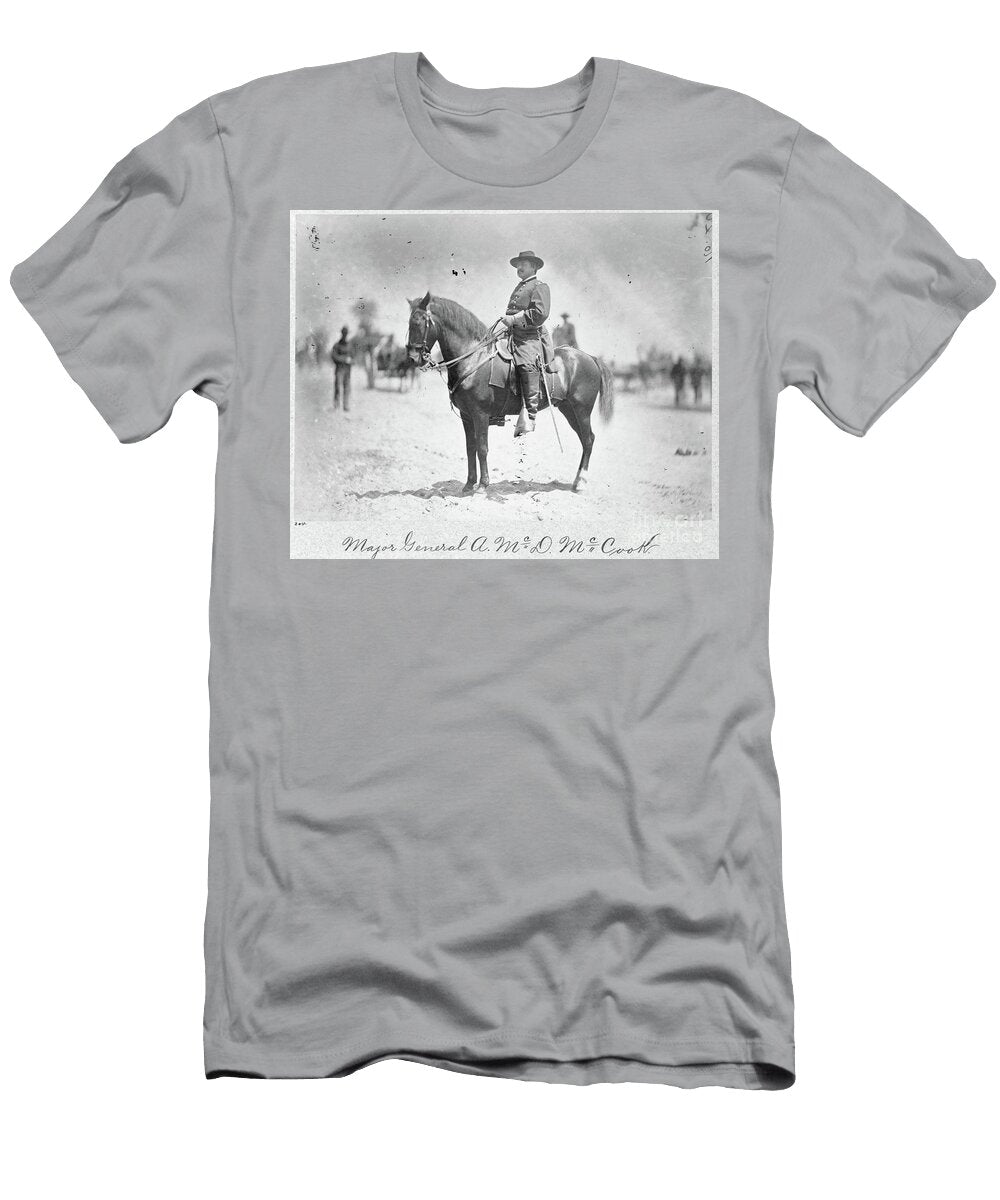 Major General Alexander Mcdowell Mccook 1864 American Photographer T-Shirt