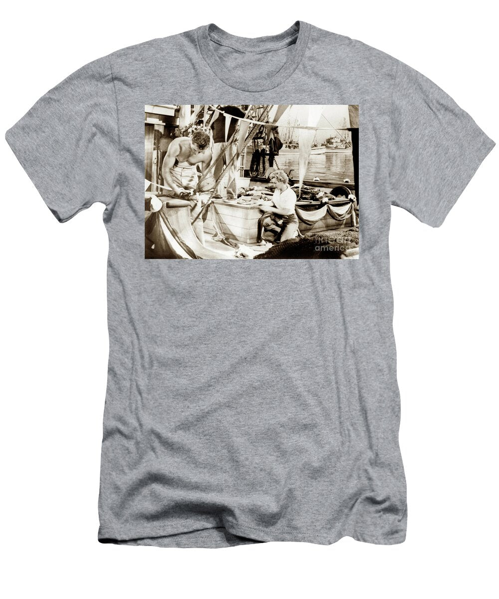 Marilyn Monroe and Keith Andes in Rko Clash By Night 1952 California Views Archives Mr Pat Hathaway Archives T-Shirt