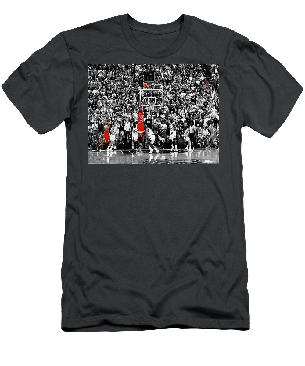 Michael Jordan the Last Shot 1b Brian Reaves T-Shirt