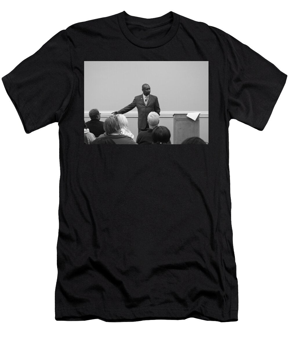 Mike Williams 6 Paul Hopkins T-Shirt