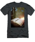 Nice Day with a Book Anna Om T-Shirt