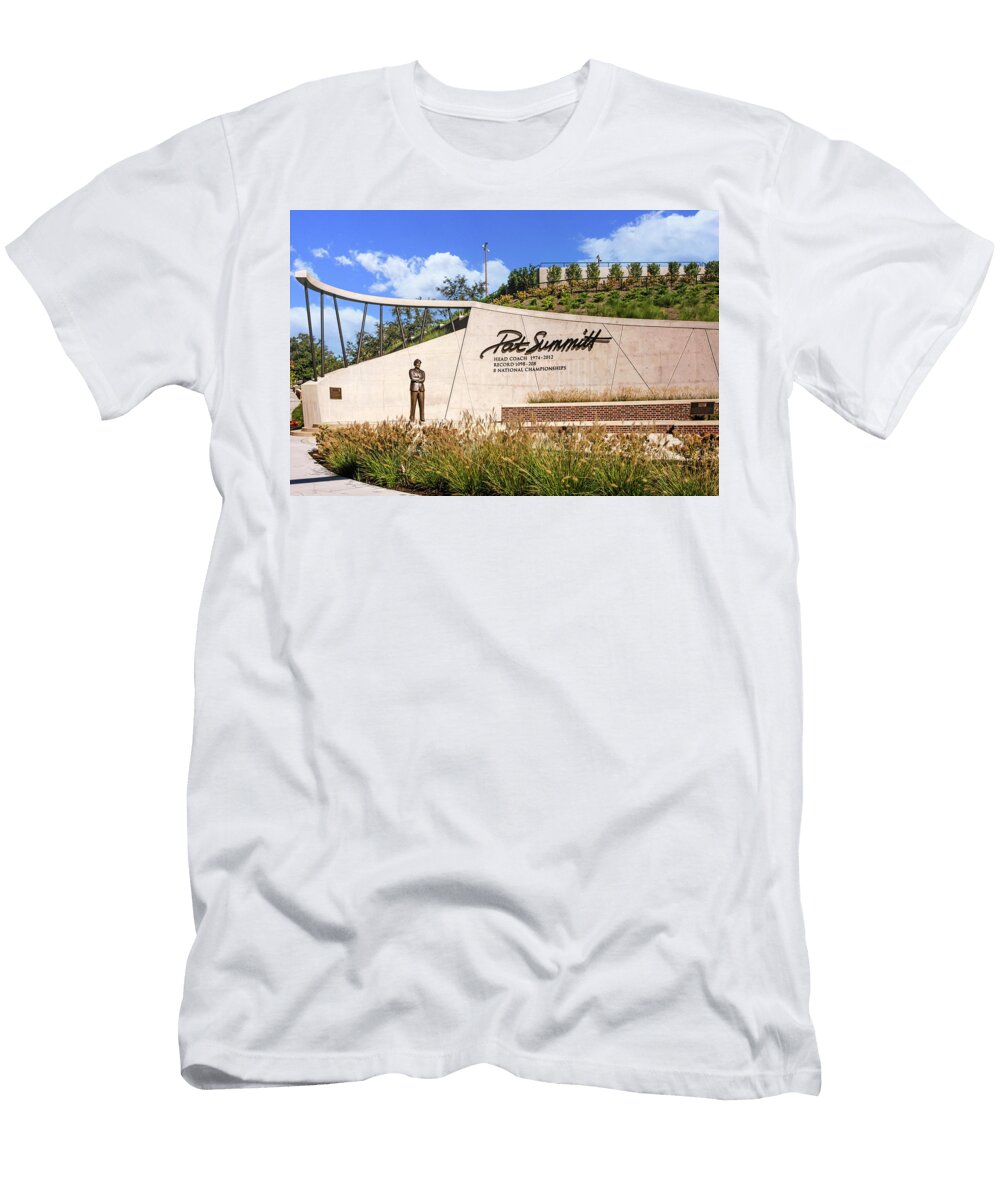 Pat Summitt Plaza Knoxville Chris Smith T-Shirt