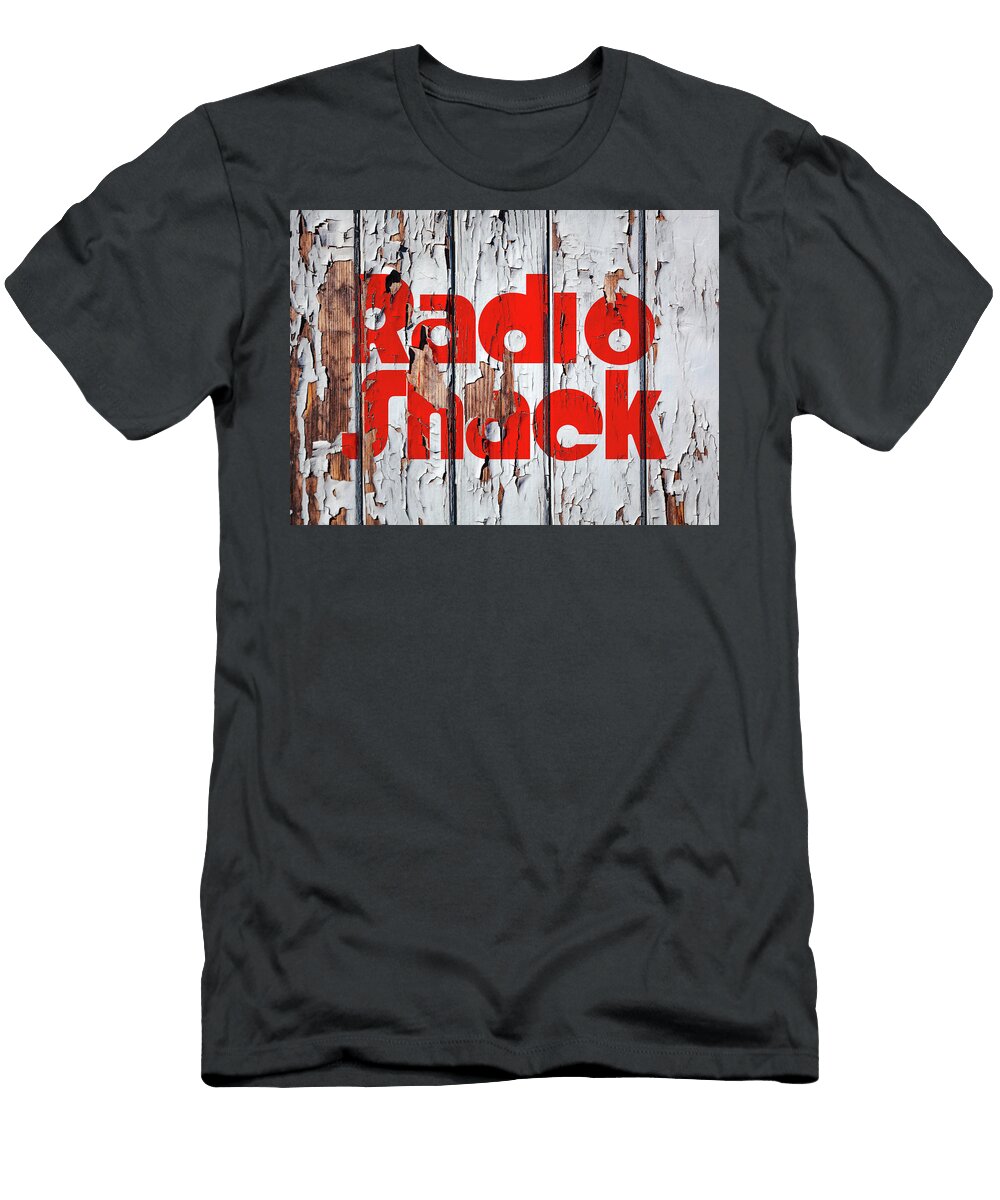 Radio Shack Vintage Logo Peeling Paint on Old Wall Design Turnpike T-Shirt