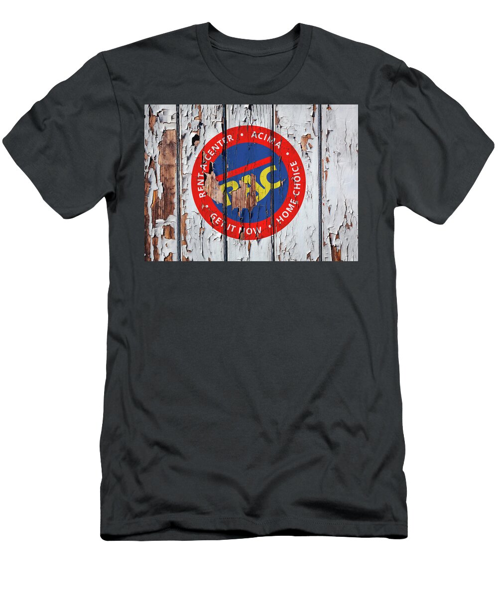 Rent a Center Vintage Logo on Peeling Paint Wood Wall Design Turnpike T-Shirt