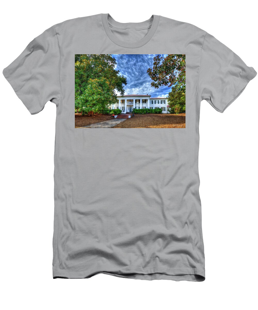 S a E House Up Close 2 University of Georgia Athens Georgia Art Reid Callaway T-Shirt