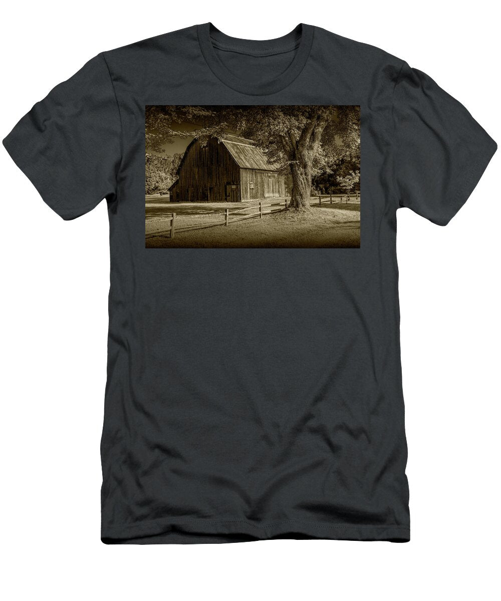 Sepia Tone of a Wooden Weathered Barn in West Michigan Randall Nyhof T-Shirt