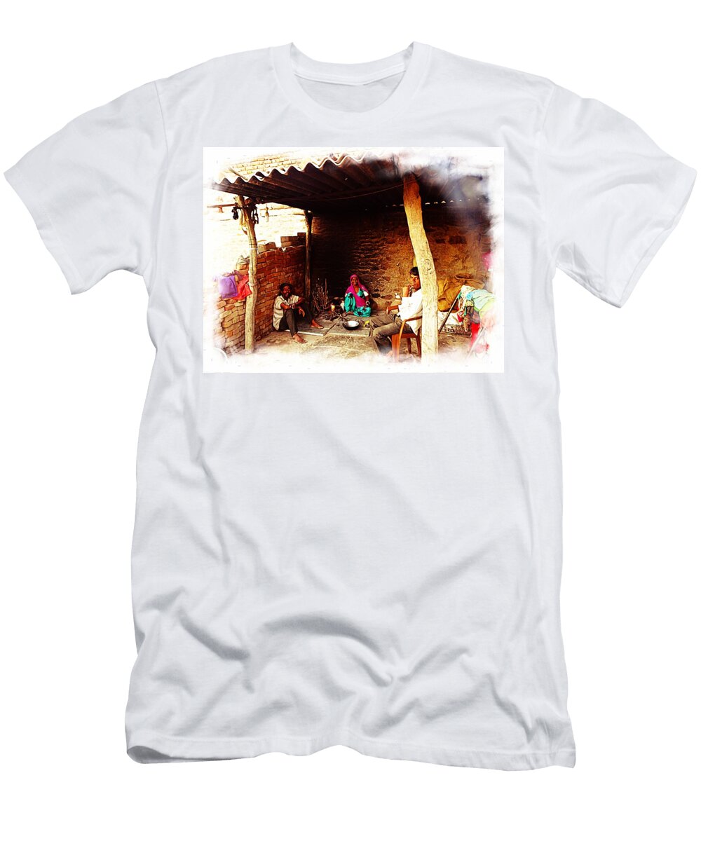 Slice of Life Mud Oven Chulha Tandoor Indian Village Rajasthani 1f Sue Jacobi T-Shirt