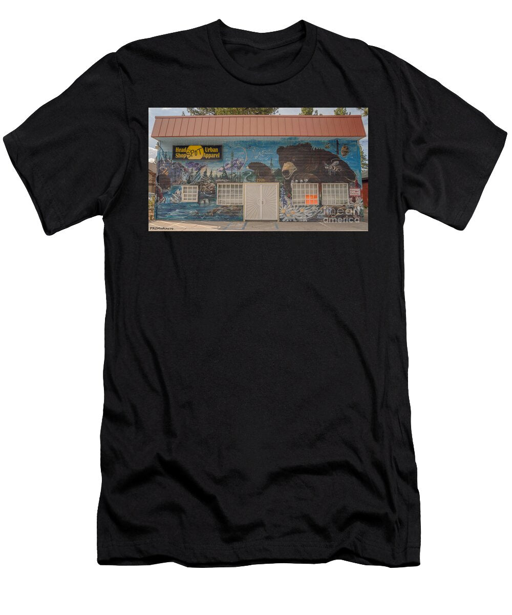 Smoke Shop Mural Promedias US T-Shirt