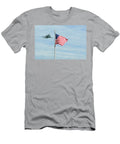 Space Shuttle on Final Flight Mountain Dreams T-Shirt