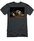 Still Life with Potatoes Nailia Schwarz T-Shirt