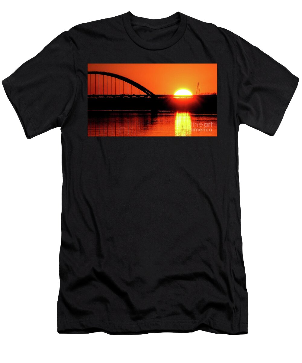 Sunset on the Mississippi Jennifer Jenson T-Shirt
